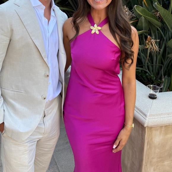 Chara Maxi Dress in Magenta - Picture 3 of 4